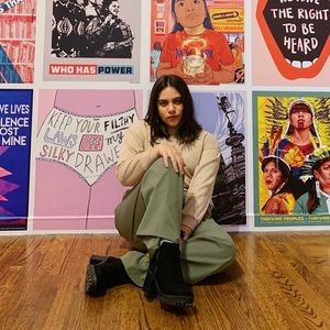 Meet your Posher, Priscila